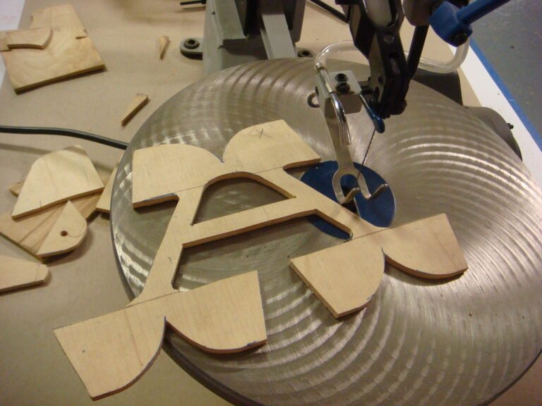 Scroll Saw Review and Comparison WEN 3921, DEWALT DW788, Delta Power